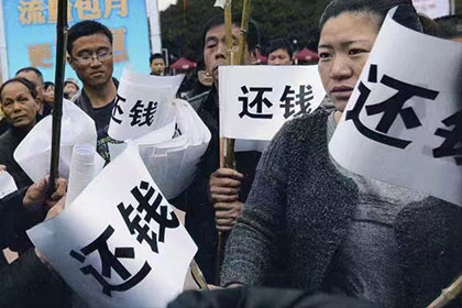 网上起诉欠款需亲自出庭吗？
